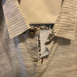 Robert Graham- casual long sleeve- tailored fit Large